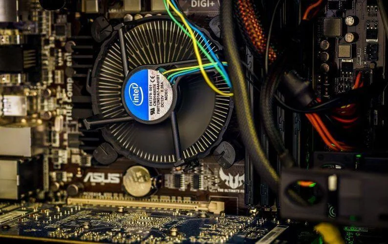 Ralat Peminat CPU pada But: Mengapa Ia Berlaku & Bagaimana untuk Membetulkannya?