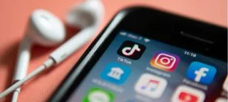 Cara Mencari dan Berkongsi Kod QR TikTok Anda