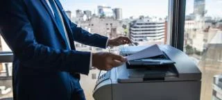 Cómo imprimir una presentación de diapositivas de PowerPoint con y sin notas