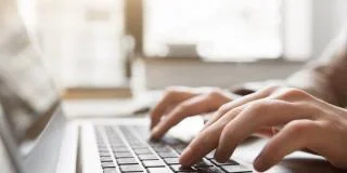 Cómo borrar, eliminar o deshabilitar el historial de búsqueda del Explorador de archivos de Windows 10