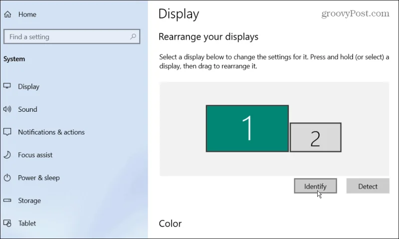 Cómo configurar diferentes fondos de pantalla en monitores duales en Windows