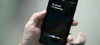 Cómo usar Siri en iPhone 13