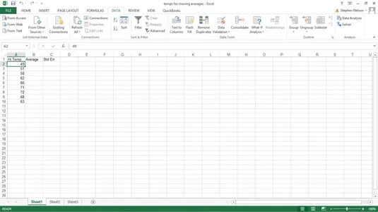 Como calcular médias móveis no Excel