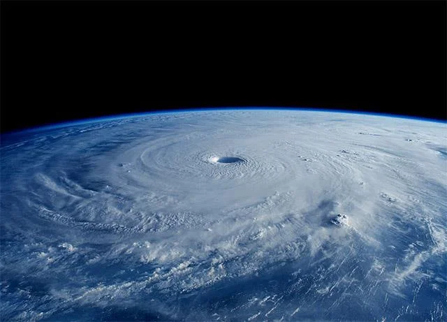 A NASA desenvolveu com sucesso um sistema de IA que ajuda a prever a progressão de tempestades tropicais com alta precisão