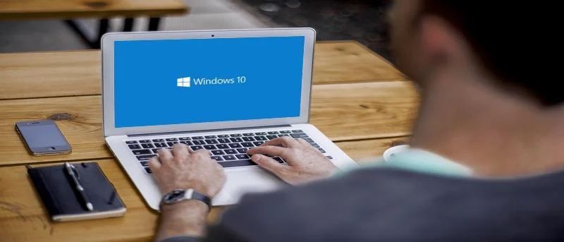 Windows 10'da ekran parlaklığını otomatik olarak ayarlamak için özelliği kapatın Windows 10'da ekran parlaklığını otomatik olarak ayarlamak için özelliği kapatın