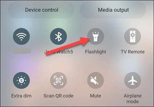 วิธีปรับความสว่างแฟลชบนโทรศัพท์ Android และ iPhone