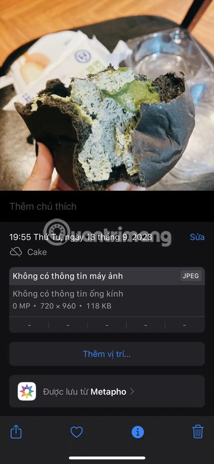 Bagaimana untuk menamakan semula foto dan video pada iPhone
