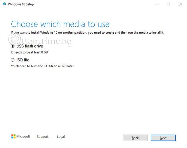 Bagaimana untuk memasang Windows 10 dari USB menggunakan fail ISO