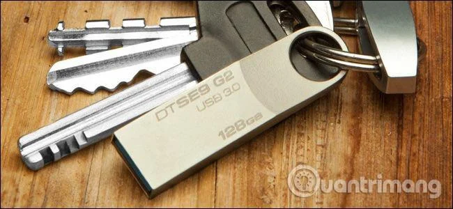 Bagaimana untuk mencipta kit alat pada USB untuk menyelesaikan semua masalah komputer