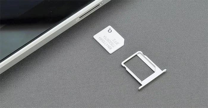 どの iPhone モデルがデュアル SIM をサポートしていますか?
