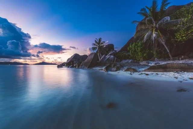 Muat turun satu set kertas dinding bertema laut untuk Desktop anda sekarang