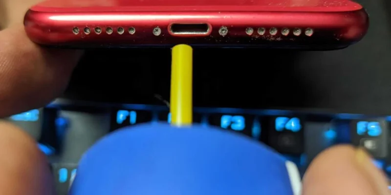 So reinigen Sie iPhone-Lautsprecher