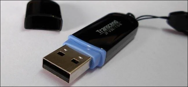 Adakah selamat untuk mengeluarkan pemacu USB apabila komputer berada dalam mod tidur?