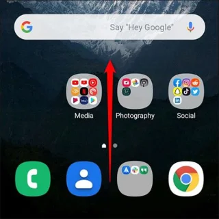 Cara mengisih apl Galaxy S20 menunjukkan mengikut abjad