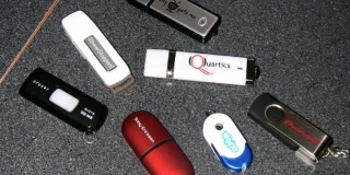 Device Association Framework Provider Host とは何ですか?