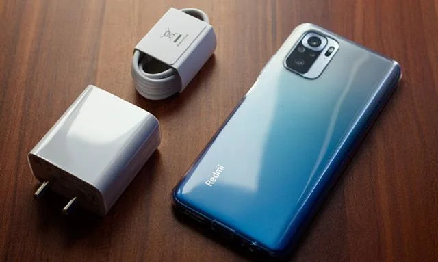 10 telefon pintar teratas di bawah 7 juta sesuai sebagai hadiah Hari Bapa