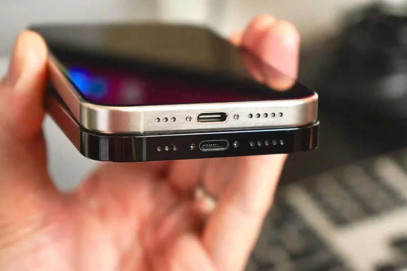 Apakah yang boleh anda sambungkan ke iPhone 15 dengan port USB-C?