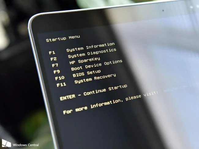 Ringkasan cara untuk membetulkan ralat skrin Windows 10 hitam