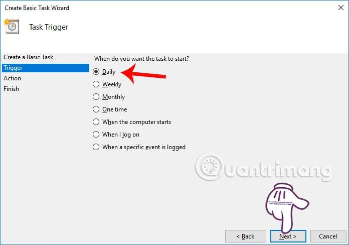Bagaimana untuk menjadikan latar belakang gelap secara automatik pada Windows 10