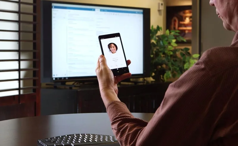 16 pintasan penting apabila menggunakan ciri Continuum pada Windows 10 Mobile
