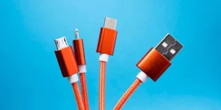Apakah jenis kabel dan pengecas yang diperlukan oleh iPhone anda?
