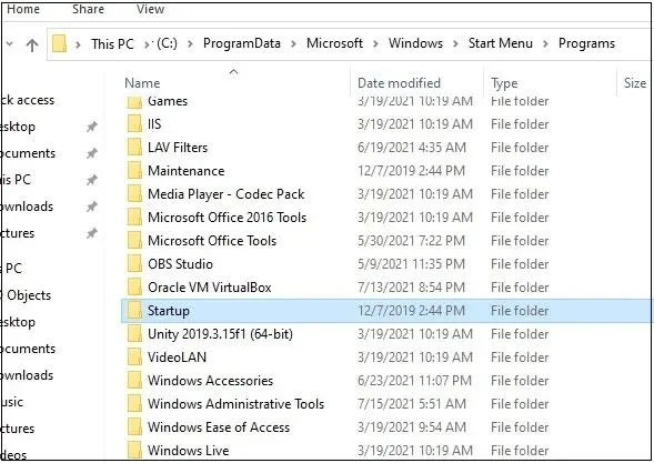 Bagaimana untuk mencari folder Permulaan Windows 10