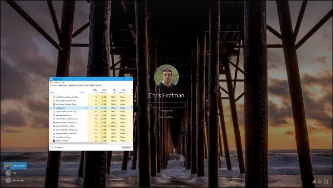 Apakah LockApp.exe pada Windows 10?