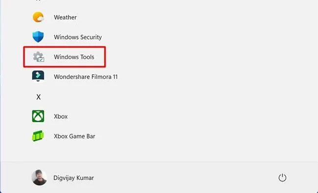 如何在 Windows 11 中開啟本機安全性原則