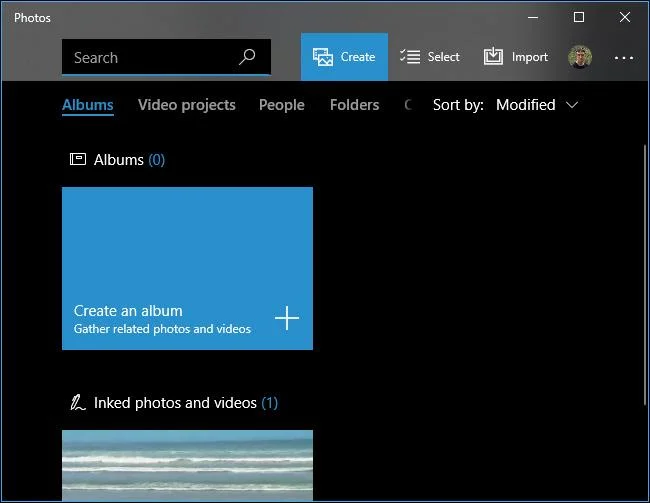 Windows 10'daki Fotoğraflar uygulamasında karanlık mod nasıl açılır
