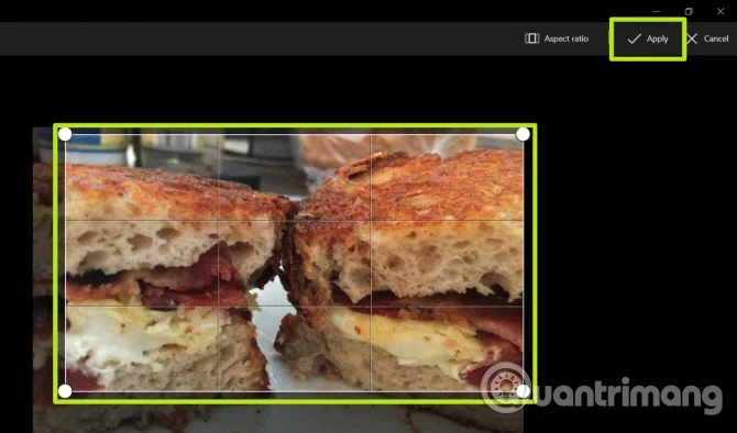 Come modificare le foto per adattarle al desktop su Windows 10