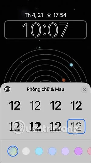 Arahan untuk menukar gaya jam skrin kunci iPhone