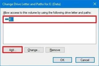 Arahan untuk memasang cakera keras ke dalam folder pada Windows 10