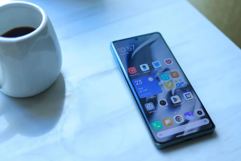 Muat turun kertas dinding Among Us untuk telefon dan komputer