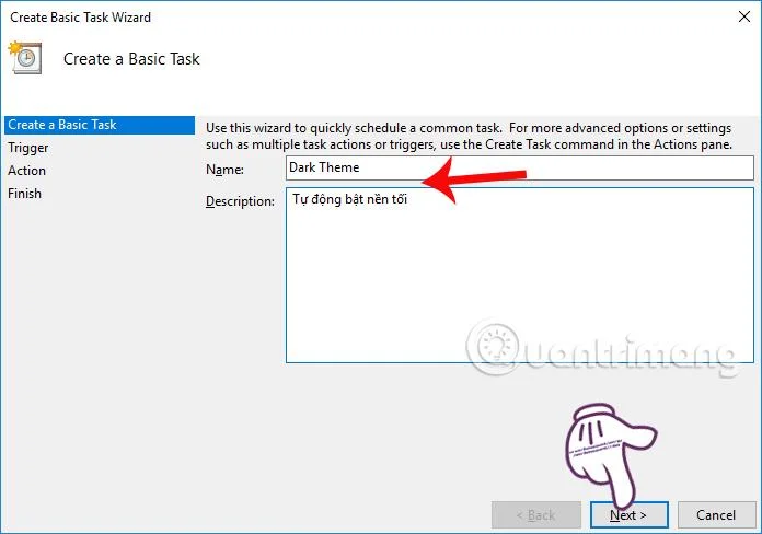 Bagaimana untuk menjadikan latar belakang gelap secara automatik pada Windows 10