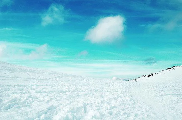 Bilgisayarlar için dağ duvar kağıtları ve güzel dağ fotoğrafları koleksiyonu