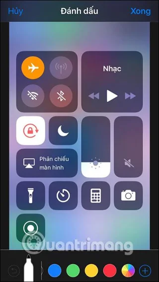 Bagaimana untuk melukis terus pada foto pada iPhone