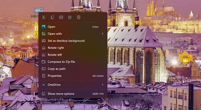 Arahan untuk menukar kertas dinding pada Windows 11