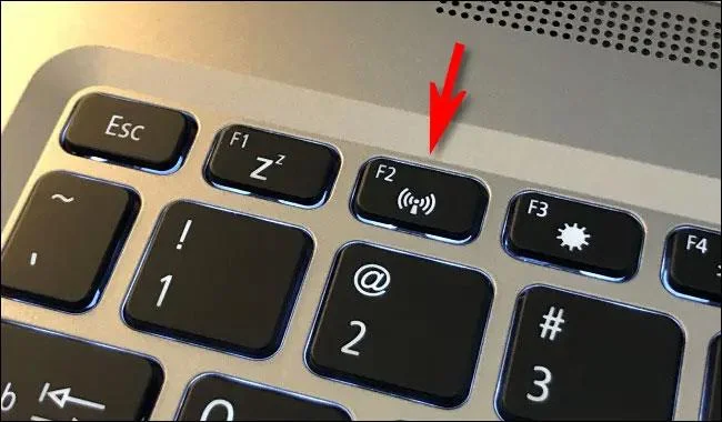如何在 Windows 11 上啟用或停用飛航模式