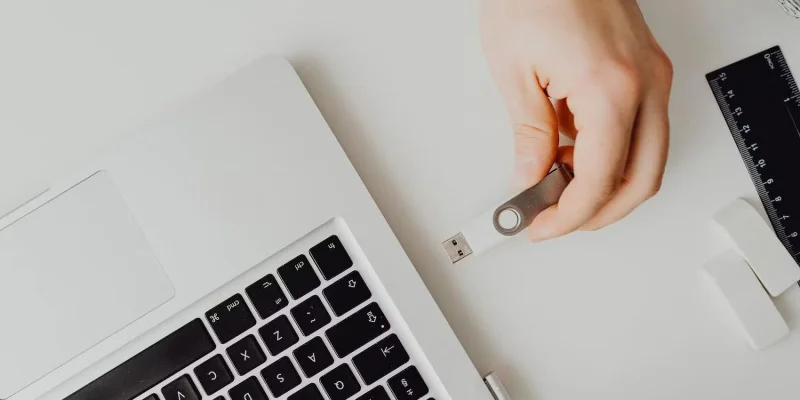 วิธีดาวน์โหลด อัปเดต และแก้ไขปัญหาไดรเวอร์ USB บน Windows 10
