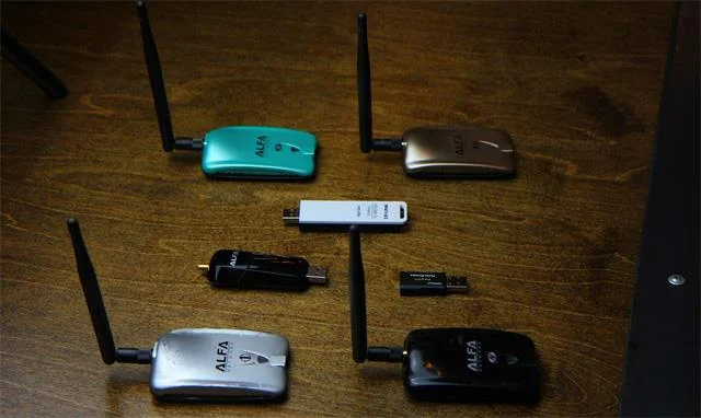 Bagaimana untuk menggodam kata laluan Wifi menggunakan Wifiphisher