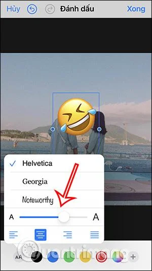 Cara memasukkan emoji ke dalam foto pada iPhone adalah sangat mudah