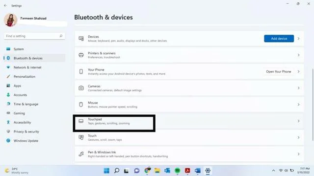 Hoe u de touchpad-gevoeligheid op een Windows 11-laptop kunt verhogen