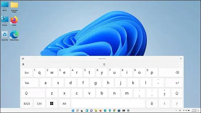 Hoe u de grootte van het virtuele toetsenbord/aanraaktoetsenbord op Windows 11 kunt wijzigen
