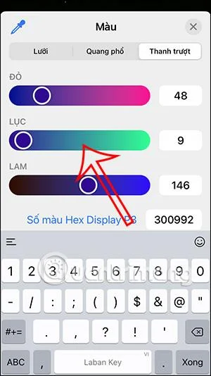 Arahan untuk menukar gaya jam skrin kunci iPhone