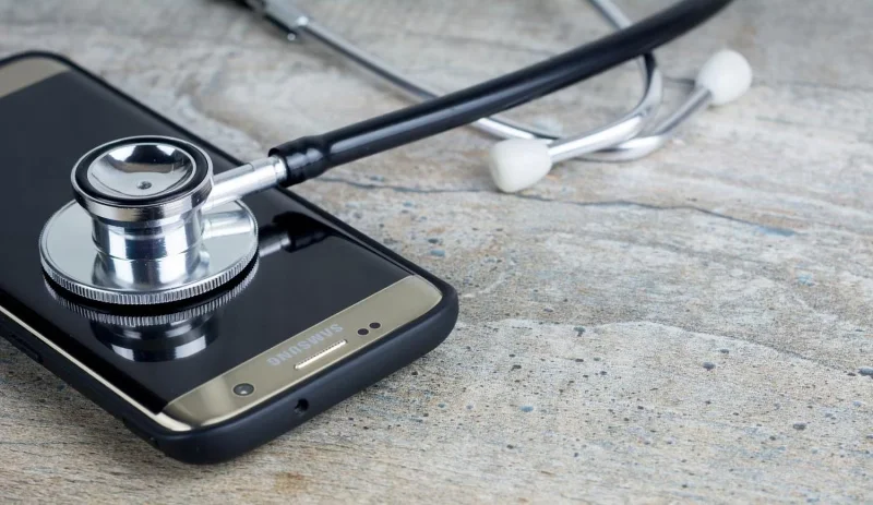 Adakah telefon pintar datang dengan perisian anti-virus?