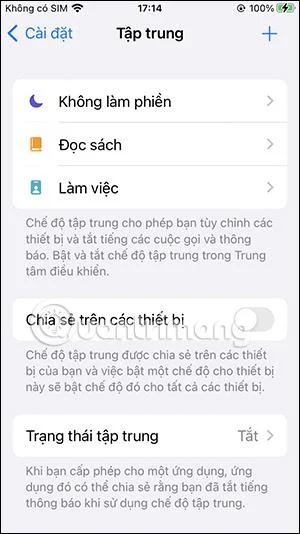 iPhoneでフォーカスを合わせてダークモードをオンにする方法