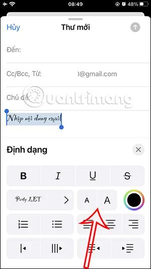 Bagaimana untuk menukar fon Apple Mail pada iPhone