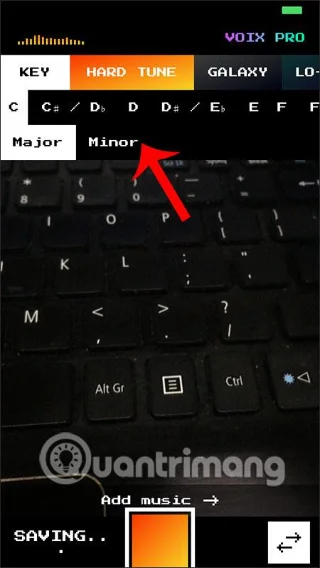 Bagaimana untuk merakam video karaoke dengan Voix pada iPhone