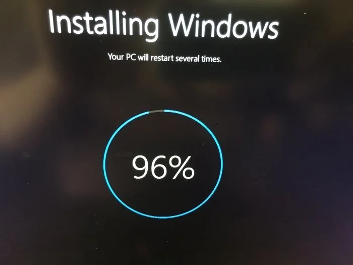Tetapkan semula Windows 10 kepada keadaan asalnya