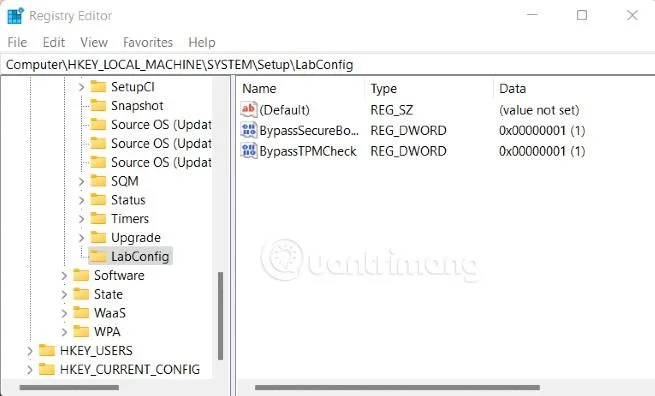 Windows 11 のインストール時に TPM 2.0 要件をバイパスする方法